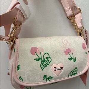 Juicy Couture Pink and Cream Heart Shoulder Bag